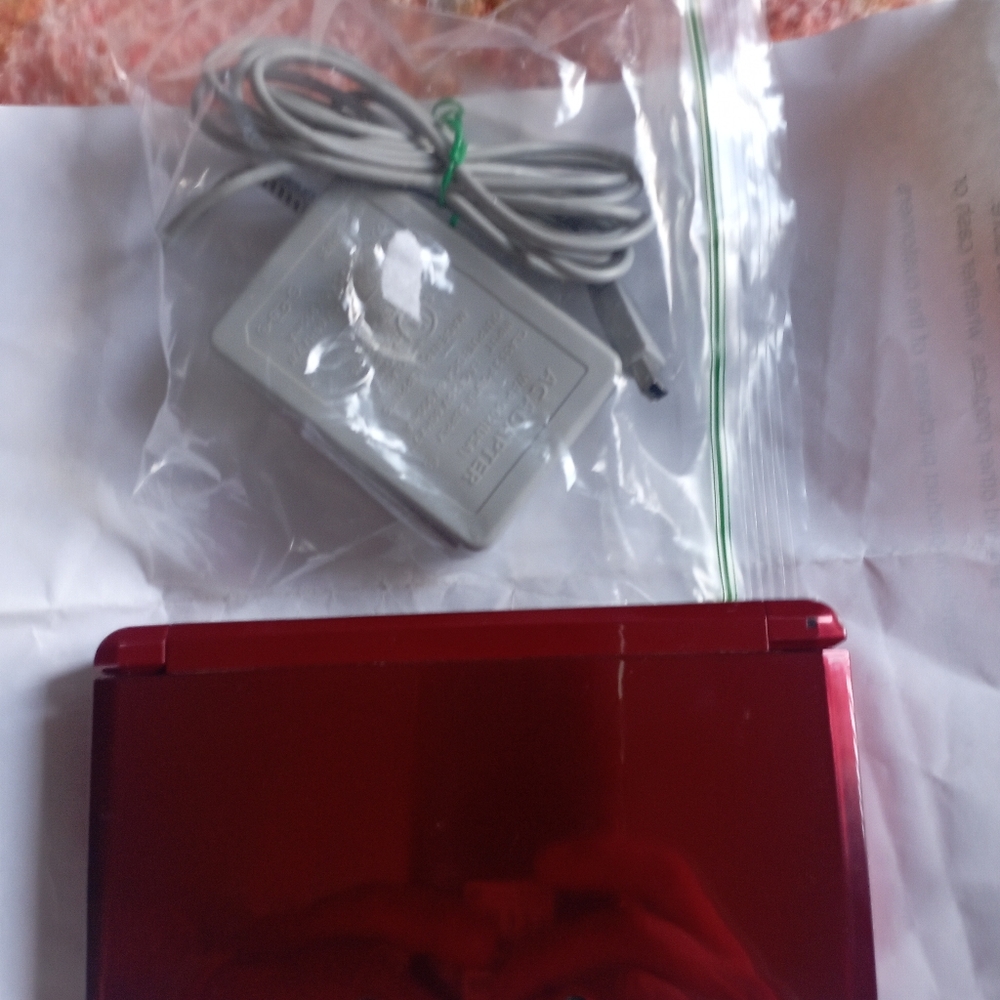 Nintendo 3DS Red with black console